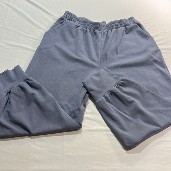 Women’s blue joggers size XL - Picture 3 of 9